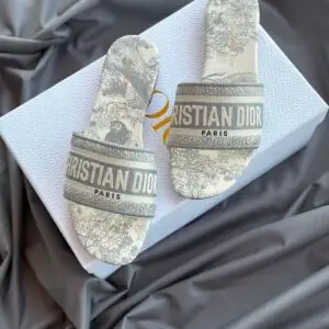 CHRISTIAN DIOR Dway Oblique Slides