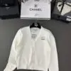 D & G