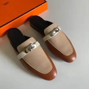 HERMES Suede Loafer
