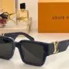 LOUSE VUITTON