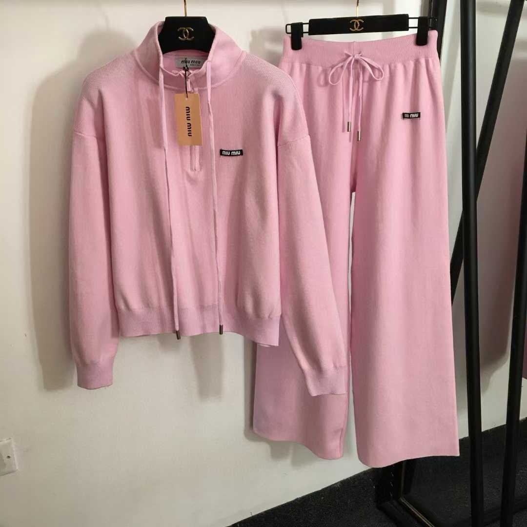 MIU MIU MIU MIU