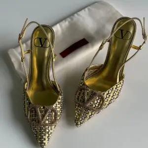 Valentino Garavani Rockstud Pumps