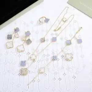 VAN CLEEF & ARPELS
