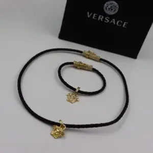 VERSACE
