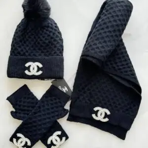 CHANEL Winter Luxury Set