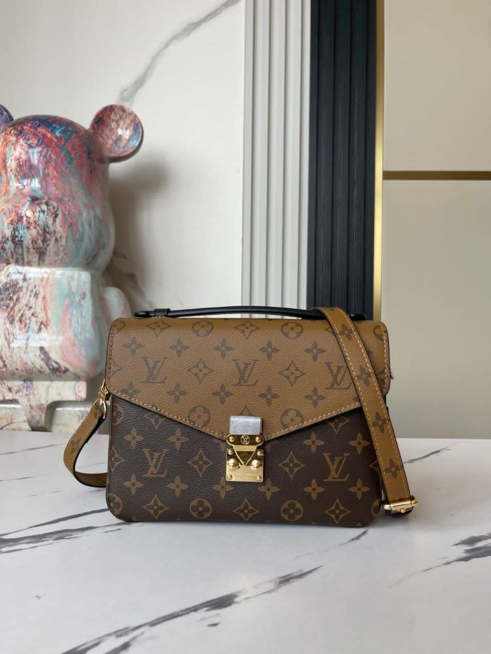 Louis Vuitton Monogram Shoulder Bag Louis Vuitton Monogram Shoulder Bag