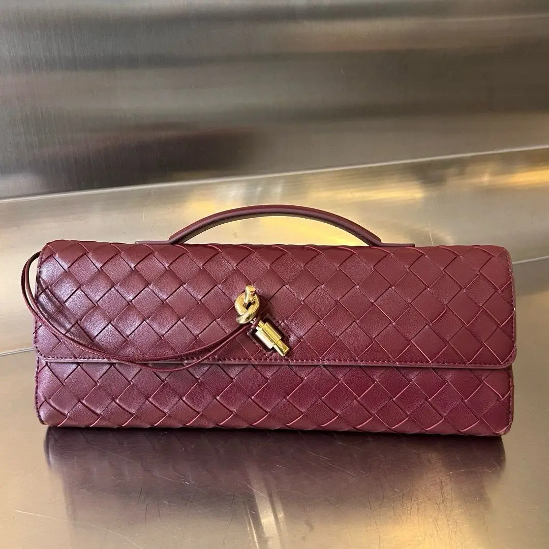 BOTTEGA VENETA Andiamo Leather Clutch with Handle Bag BOTTEGA VENETA Andiamo Leather Clutch with Handle Bag