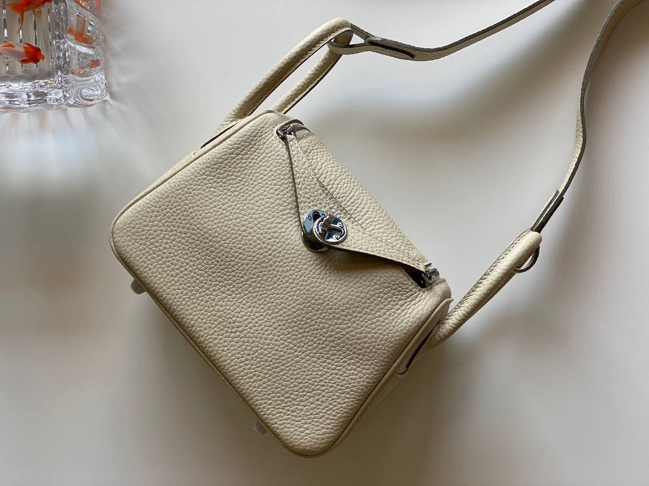 Hermes Lindy Verso Crocodile Reversible Bag Hermes Lindy Verso Crocodile Reversible Bag