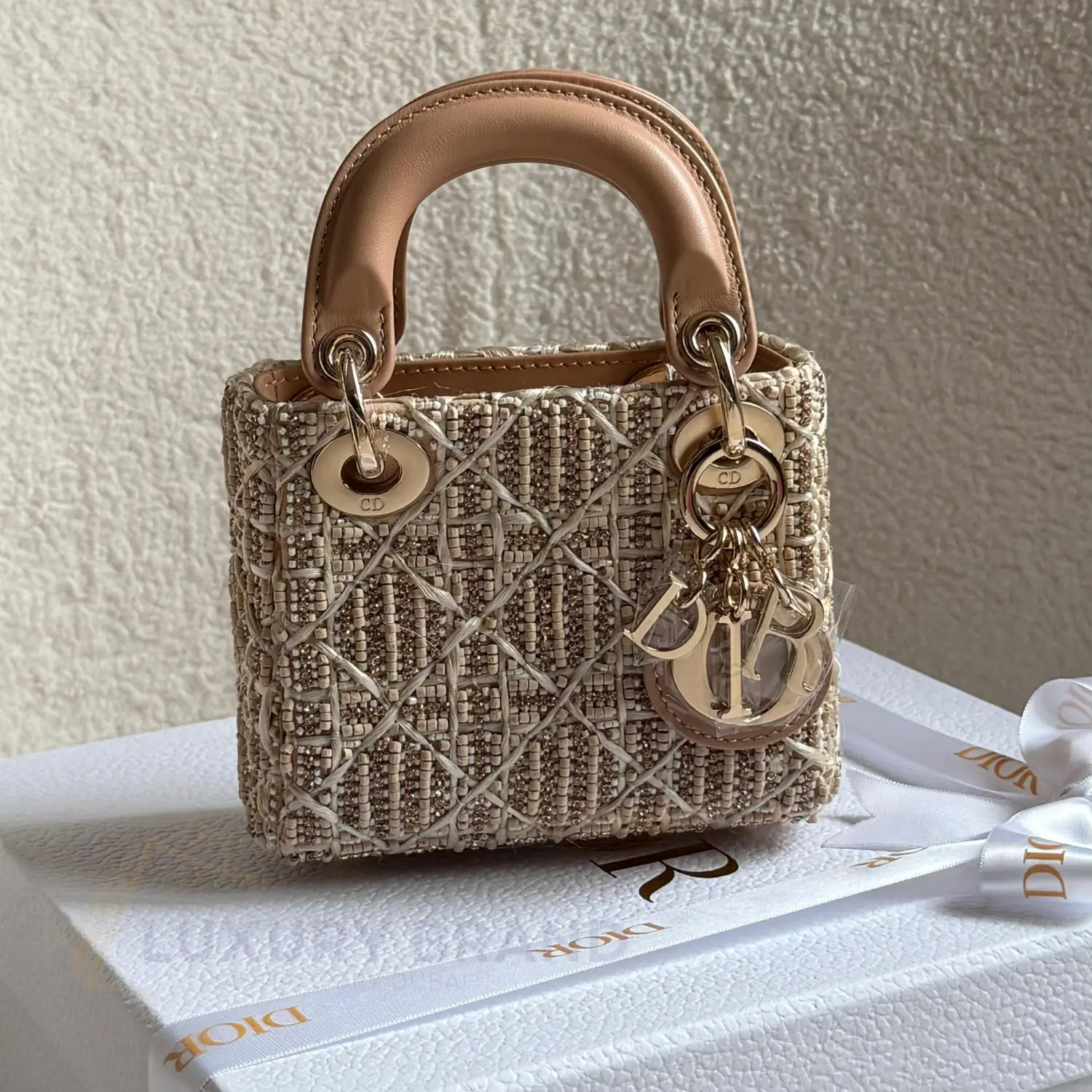DIOR Mini Tote Bag in Oblique Jacquard DIOR Mini Tote Bag in Oblique Jacquard