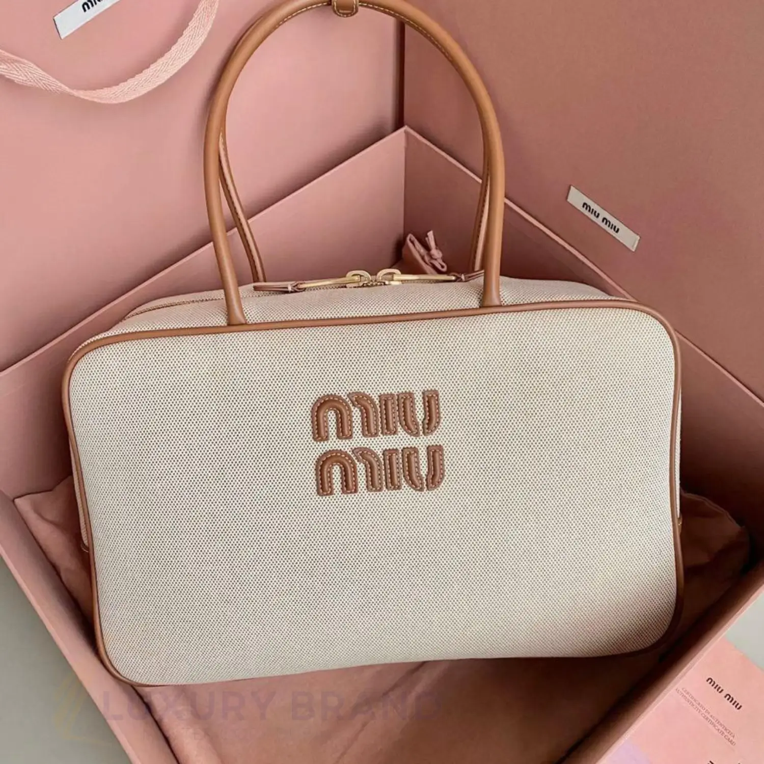 MIU MIU Nappa Leather Pouch MIU MIU Nappa Leather Pouch