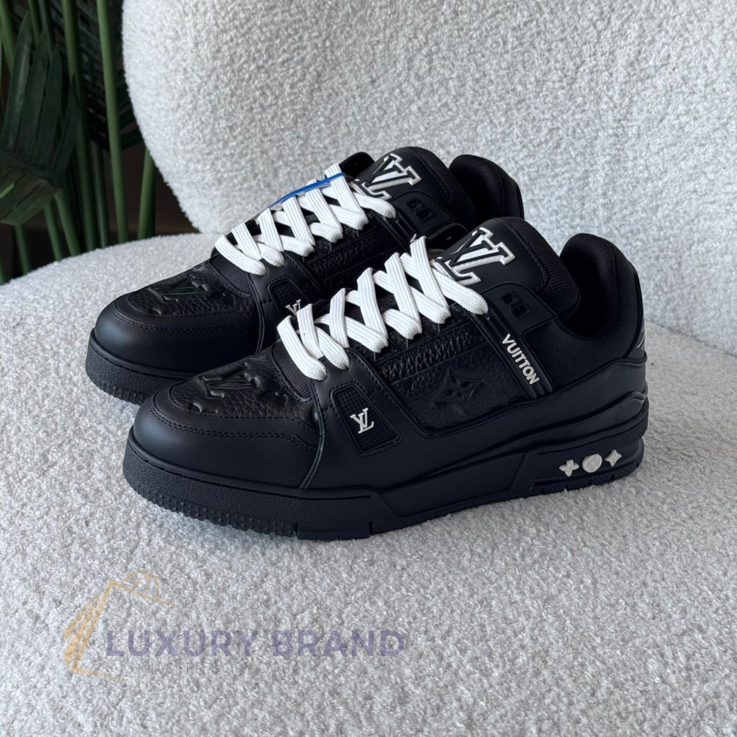 LOUIS VUITTON LOUIS VUITTON