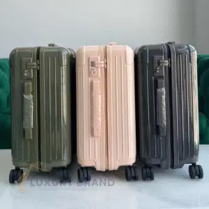 RIMOWA