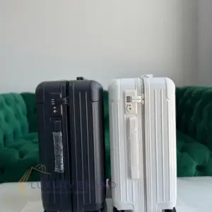 RIMOWA