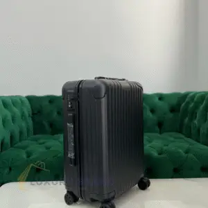 RIMOWA