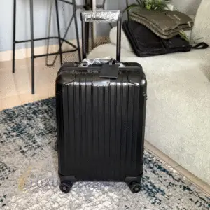 RIMOWA