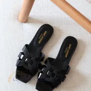 YSL YVES SAINT LAURENT