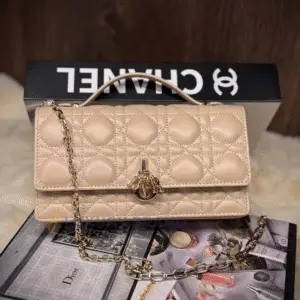 CHANEL Mini Flap Bag